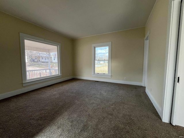 311 N Mill Street, Veedersburg, IN 47987