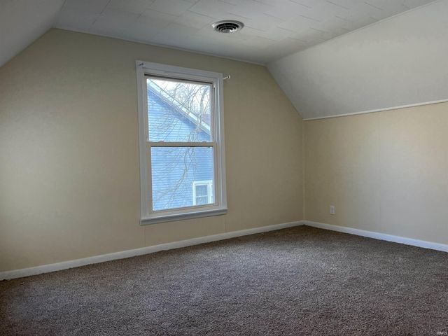 311 N Mill Street, Veedersburg, IN 47987