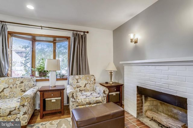 5137 25TH PL N, Arlington, VA 22207