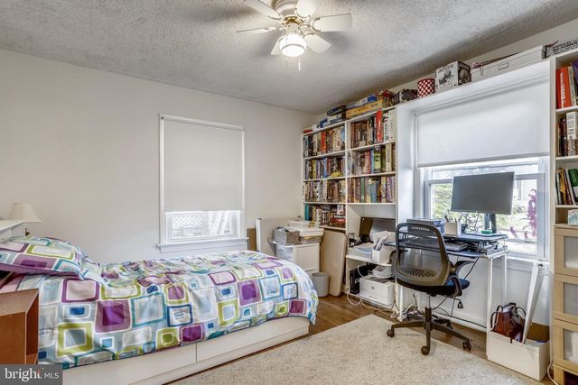 5137 25TH PL N, Arlington, VA 22207