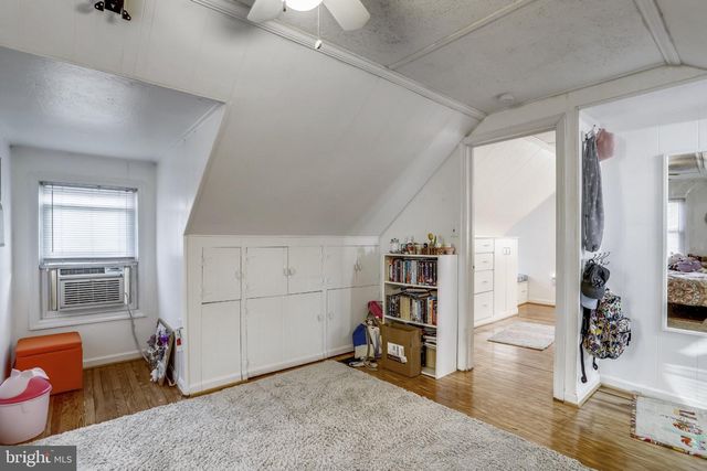 5137 25TH PL N, Arlington, VA 22207