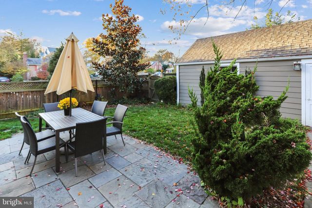 5137 25TH PL N, Arlington, VA 22207