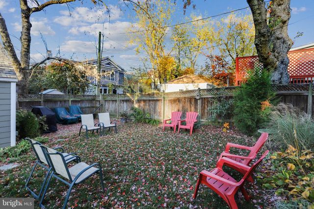 5137 25TH PL N, Arlington, VA 22207