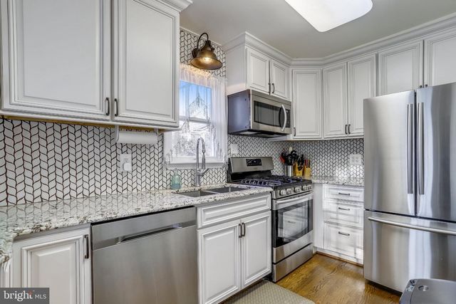 5137 25TH PL N, Arlington, VA 22207