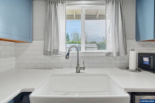 4540 Lark Ct NE, Salem, OR 97301