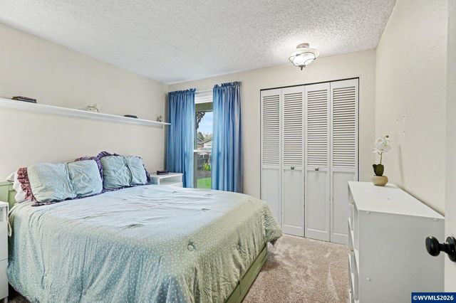 4540 Lark Ct NE, Salem, OR 97301