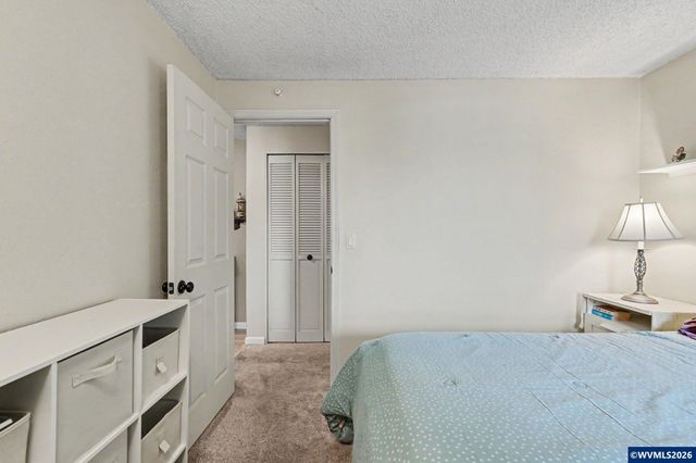 4540 Lark Ct NE, Salem, OR 97301