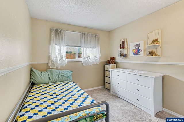 4540 Lark Ct NE, Salem, OR 97301