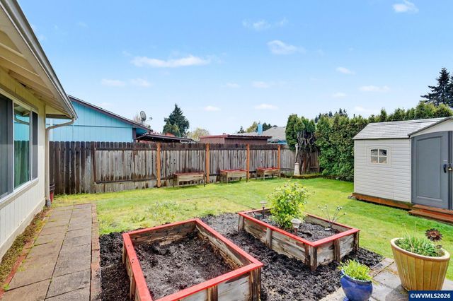 4540 Lark Ct NE, Salem, OR 97301