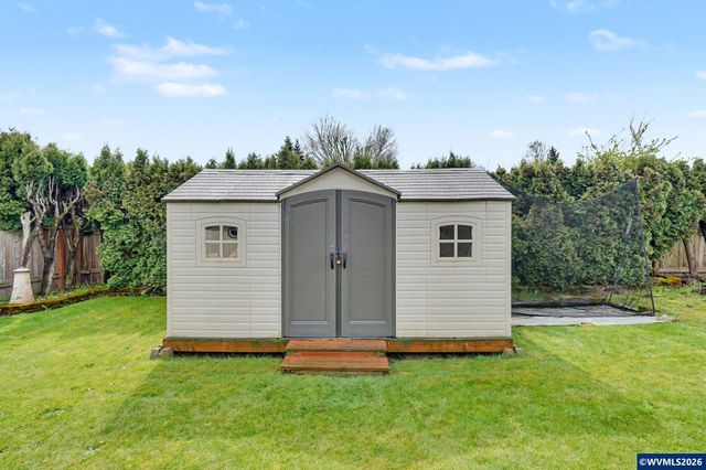 4540 Lark Ct NE, Salem, OR 97301