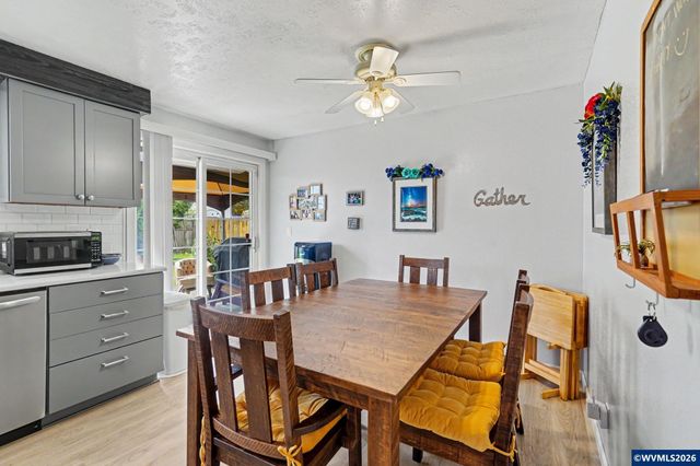 4540 Lark Ct NE, Salem, OR 97301