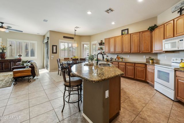 2997 E PARKVIEW Drive, Gilbert, AZ 85295