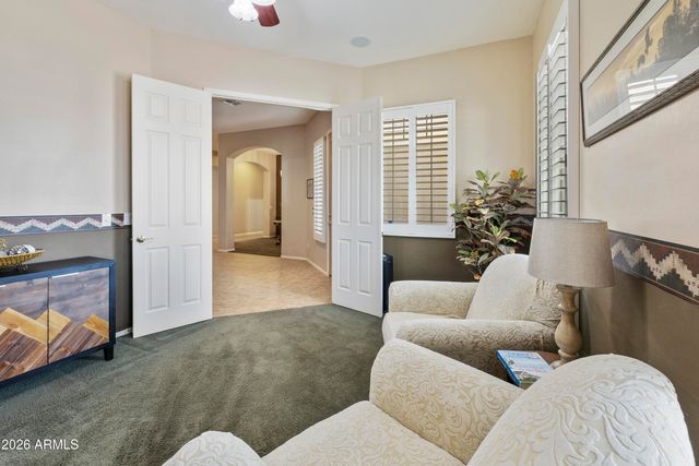 2997 E PARKVIEW Drive, Gilbert, AZ 85295