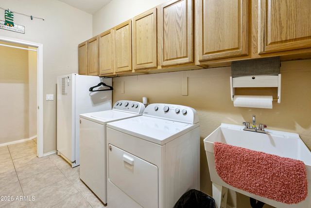 2997 E PARKVIEW Drive, Gilbert, AZ 85295