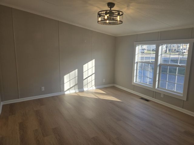 227 E Park Ave, Gallatin, TN 37066