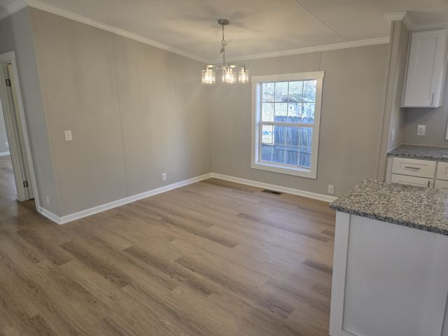 227 E Park Ave, Gallatin, TN 37066