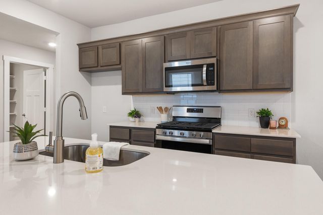 918 Kickapoo Lane, College Station, TX 77845