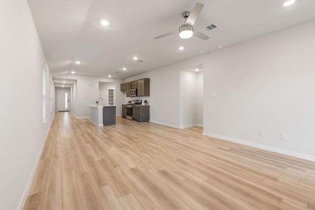 918 Kickapoo Lane, College Station, TX 77845