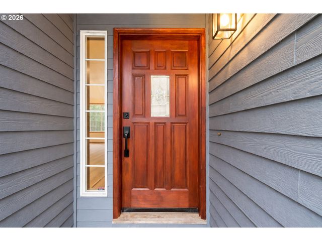 12328 Sw ANTON Dr, Portland, OR 97223