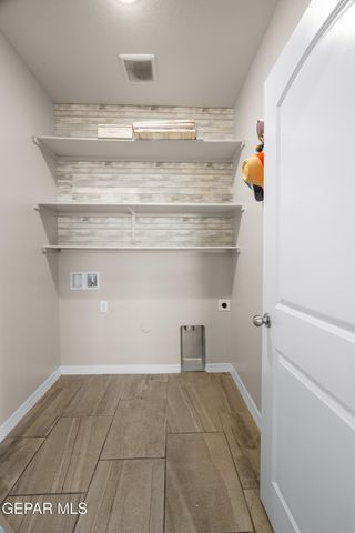 380 Canyon Vista Drive, Horizon City, TX 79928