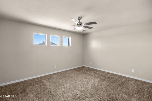 380 Canyon Vista Drive, Horizon City, TX 79928