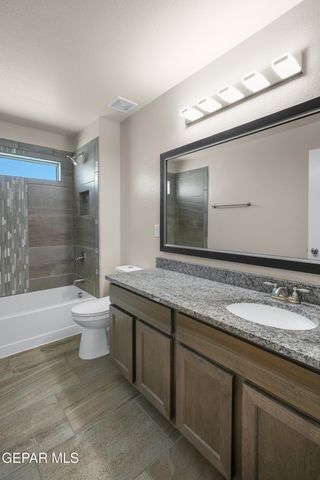 380 Canyon Vista Drive, Horizon City, TX 79928