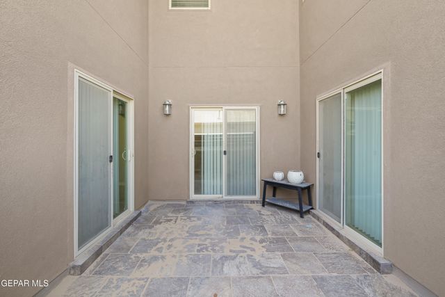 380 Canyon Vista Drive, Horizon City, TX 79928