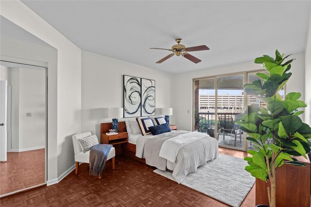 707 SEDDON COVE WAY 707, Tampa, FL 33602