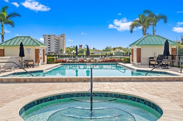 707 SEDDON COVE WAY 707, Tampa, FL 33602