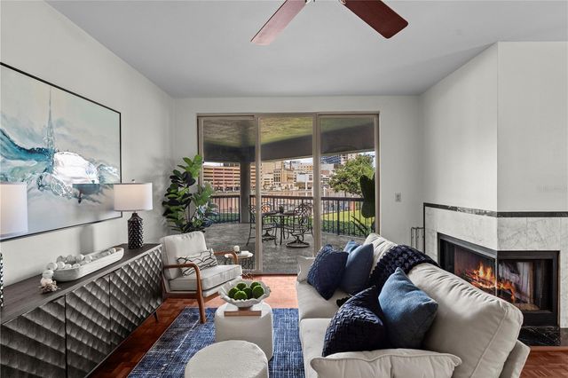 707 SEDDON COVE WAY 707, Tampa, FL 33602