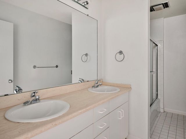 3416 Pecos ST B, Austin, TX 78703