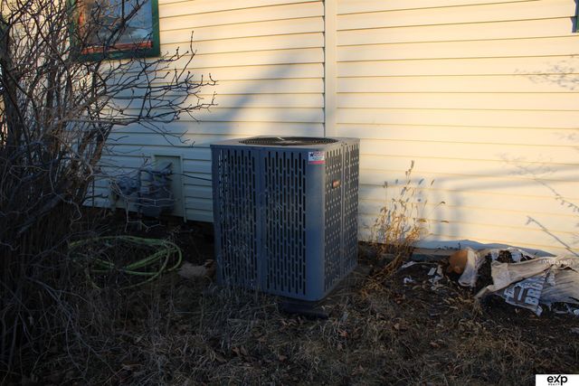 1600 SW 47 Street, Lincoln, NE 68522