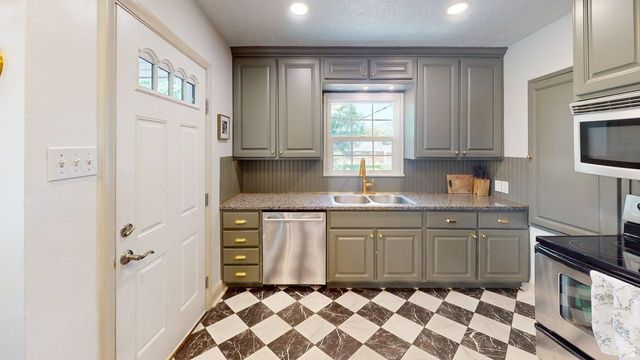281 E 1200 S, Bountiful, UT 84010