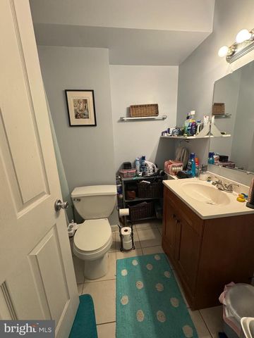 1118 GREEN ST, Philadelphia, PA 19123