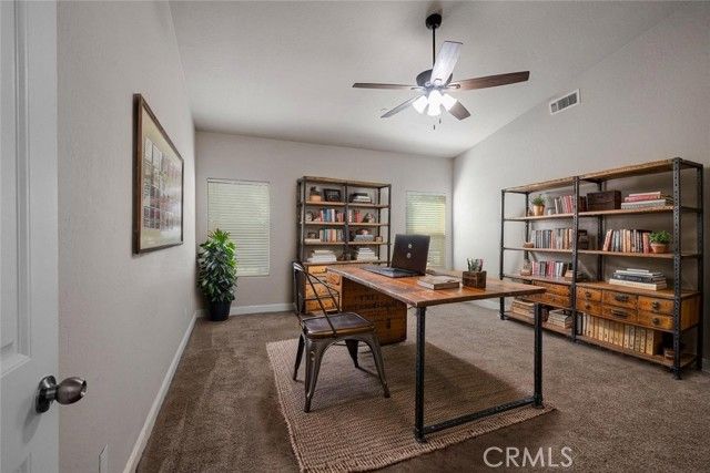 2027 W Babcock, Visalia, CA 93291