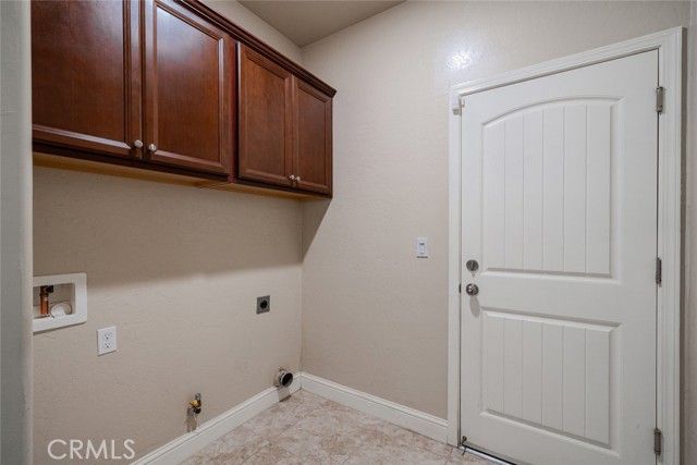 2027 W Babcock, Visalia, CA 93291