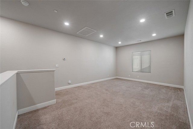 2027 W Babcock, Visalia, CA 93291