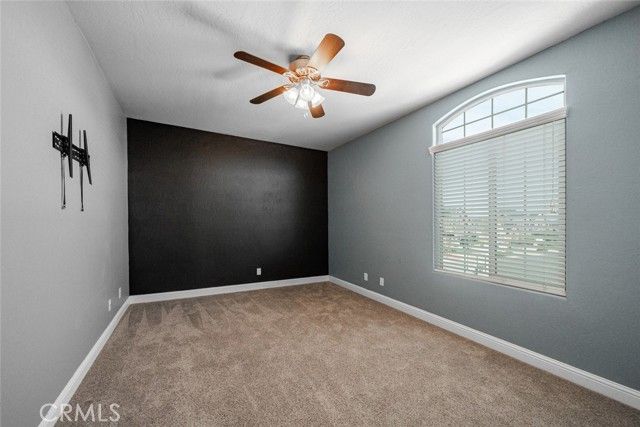 2027 W Babcock, Visalia, CA 93291