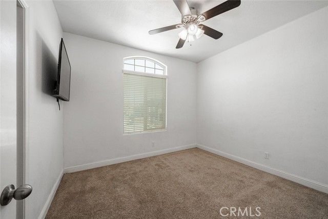 2027 W Babcock, Visalia, CA 93291