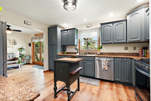 1808 Heather Lane, Joliet, IL 60431