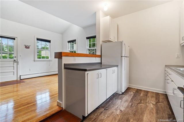 239 Bradley Street 1, New Haven, CT 06510