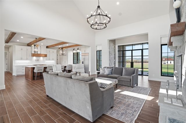 1010 Ranger Ridge Way, Strawn, TX 76478