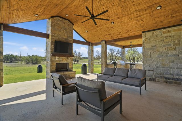 1010 Ranger Ridge Way, Strawn, TX 76478