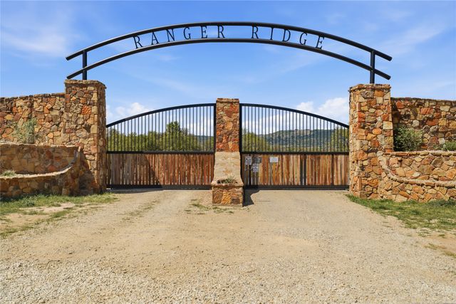 1010 Ranger Ridge Way, Strawn, TX 76478