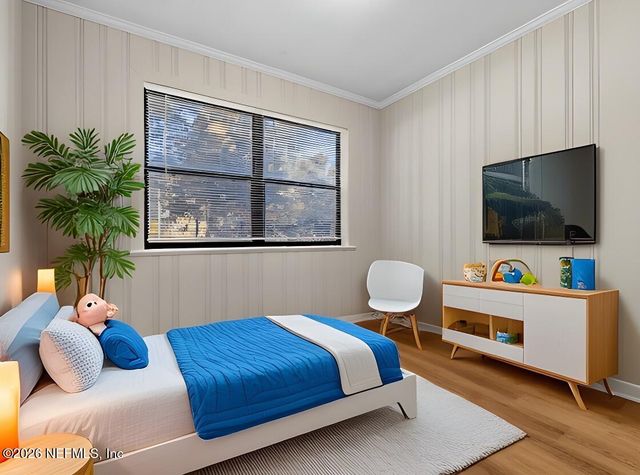 5247 CLEVELAND Road, Jacksonville, FL 32209