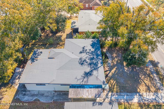 5247 CLEVELAND Road, Jacksonville, FL 32209