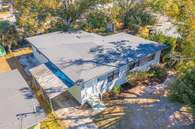 5247 CLEVELAND Road, Jacksonville, FL 32209