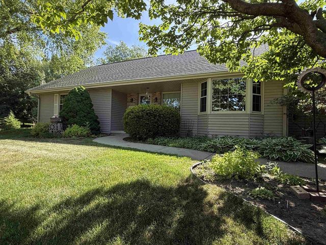 3259 Thames Lane, Janesville, WI 53546