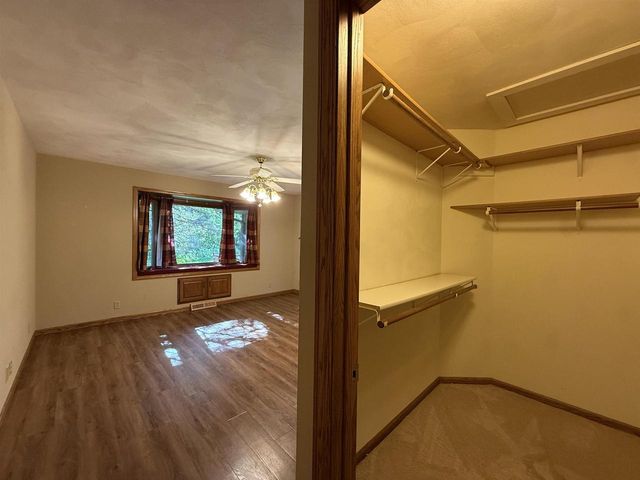 3259 Thames Lane, Janesville, WI 53546