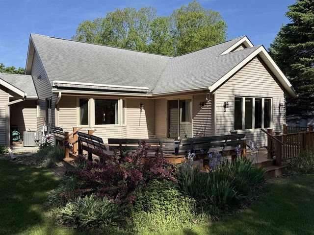3259 Thames Lane, Janesville, WI 53546